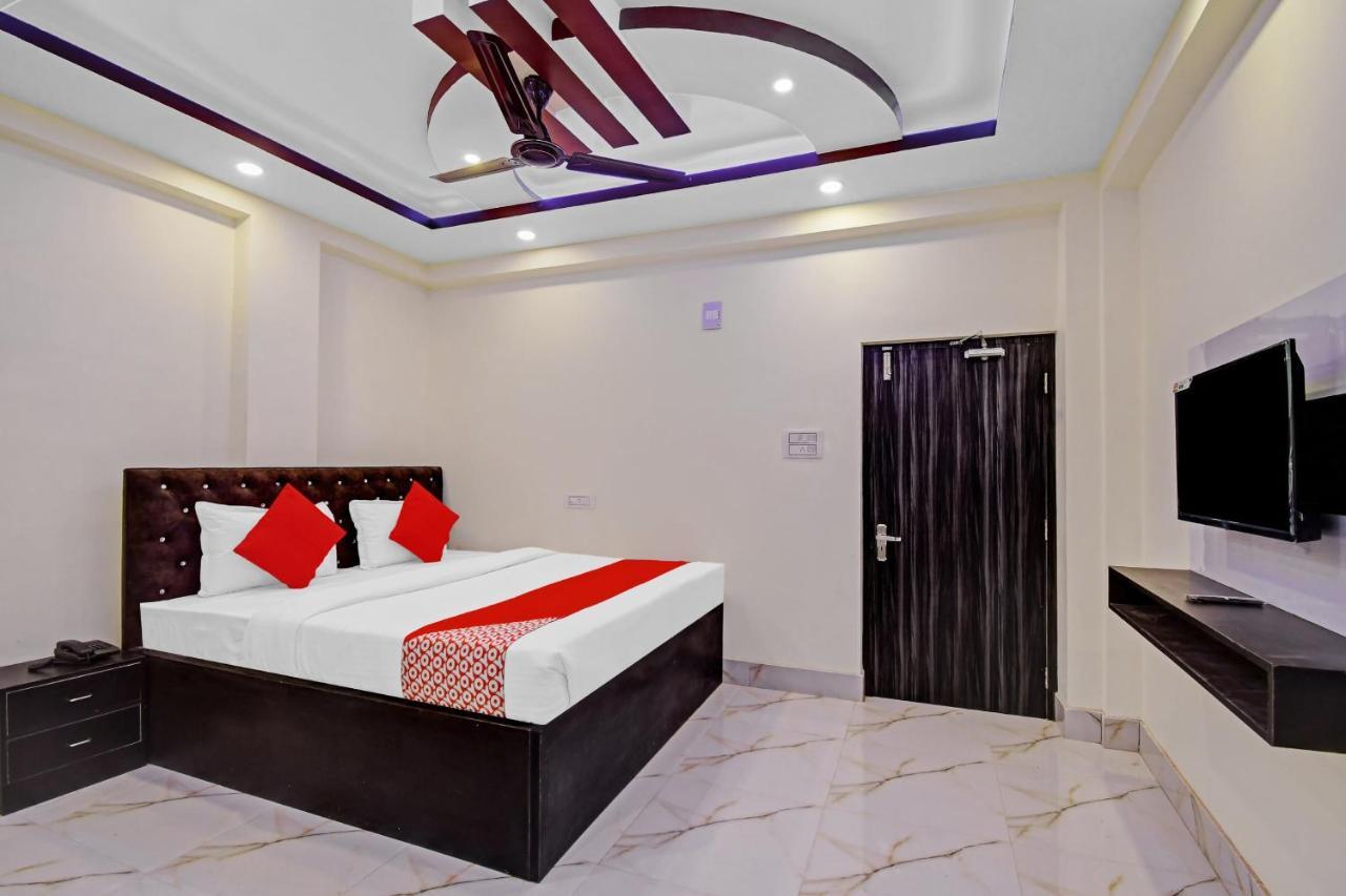 Oyo 86602 Hotel Dream Palace Kalkutta Kültér fotó
